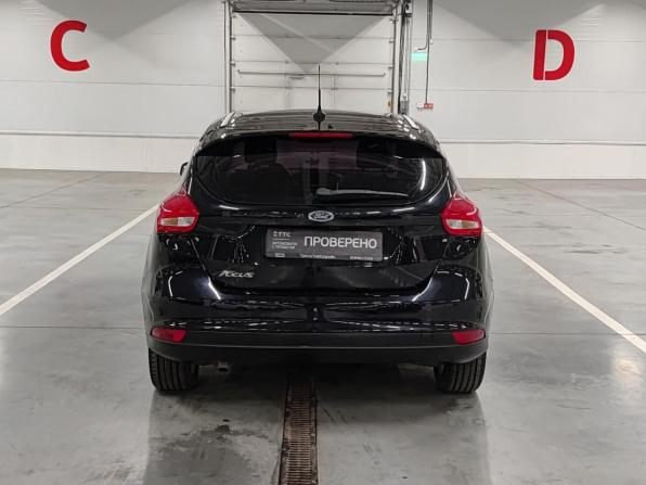 Ford Focus III Рестайлинг с пробегом 2017 года, цена 980 000 рублей, 241903 км, хэтчбек, Автокод Объявления