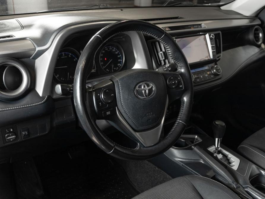 Toyota RAV4 IV (XA40) Рестайлинг Казань  - изображение 5