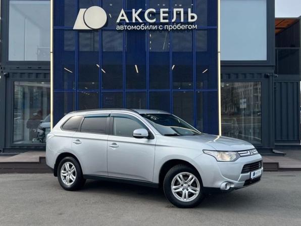 Mitsubishi Outlander III с пробегом 2013 года, цена 1 139 000 рублей, 210000 км, внедорожник, Автокод Объявления
