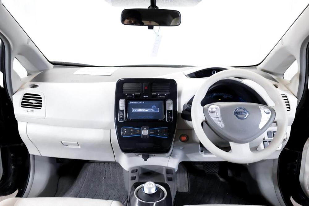 Nissan Leaf I (ZE0/AZE0) Тюмень  - изображение 16