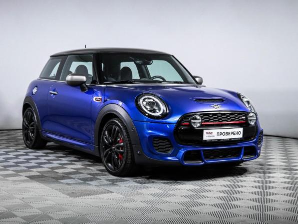 Mini Hatch III (F55/F56) Рестайлинг с пробегом 2019 года, цена 4 290 000 рублей, 8045 км, хэтчбек, Автокод Объявления