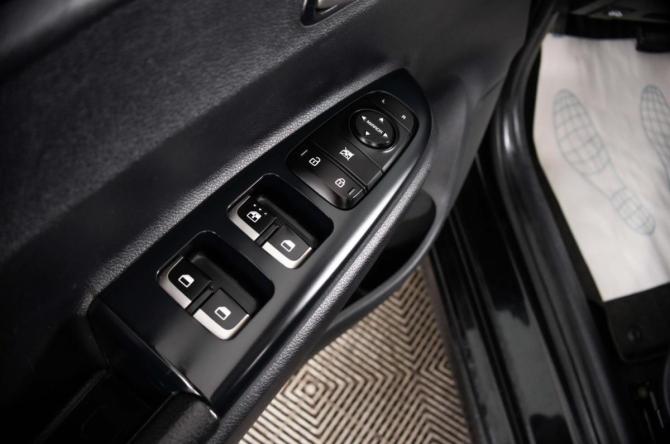 Kia Rio IV с пробегом 2018 года, цена 1 329 000 рублей, 152000 км, седан, Автокод Объявления