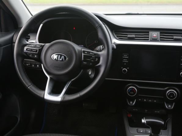Kia Rio IV Рестайлинг с пробегом 2020 года, цена 1 715 000 рублей, 75000 км, хэтчбек, Автокод Объявления