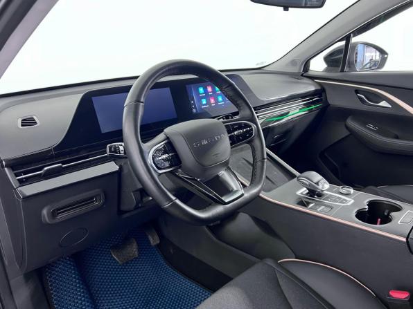 Omoda C5 I с пробегом 2024 года, цена 1 750 000 рублей, 32946 км, внедорожник, Автокод Объявления