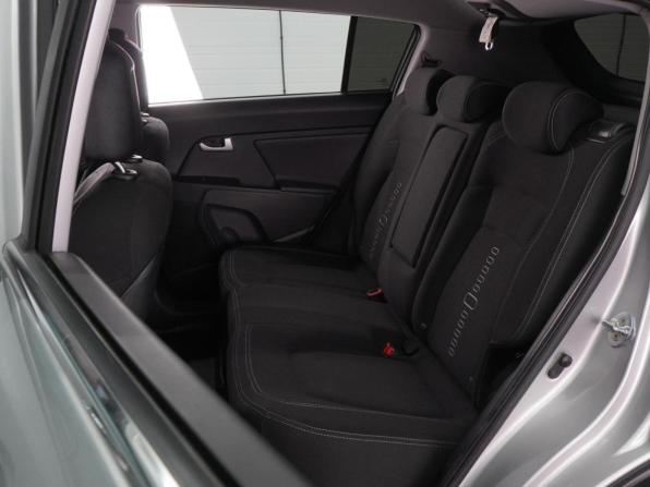 Kia Sportage III Рестайлинг с пробегом 2015 года, цена 1 325 000 рублей, 217833 км, внедорожник, Автокод Объявления