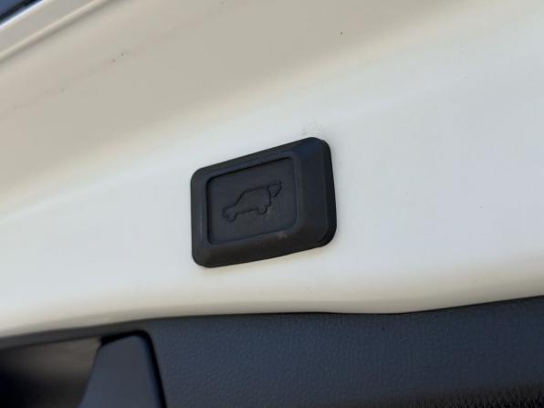 Toyota RAV4 V (XA50) с пробегом 2020 года, цена 3 650 000 рублей, 58208 км, внедорожник, Автокод Объявления