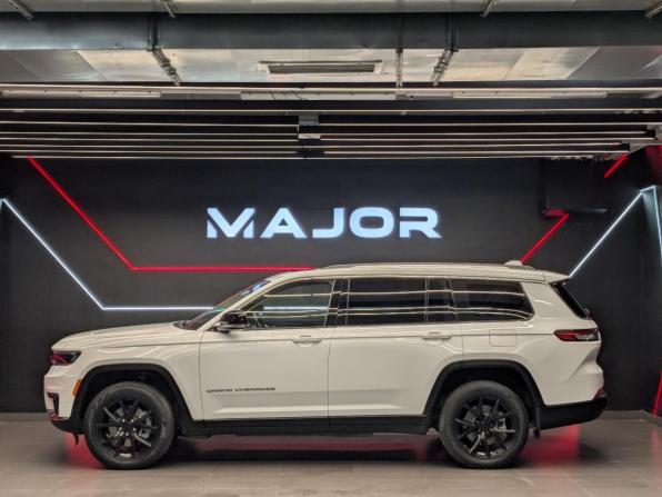 Jeep Grand Cherokee V (WL) с пробегом 2022 года, цена 5 840 000 рублей, 67525 км, внедорожник, Автокод Объявления
