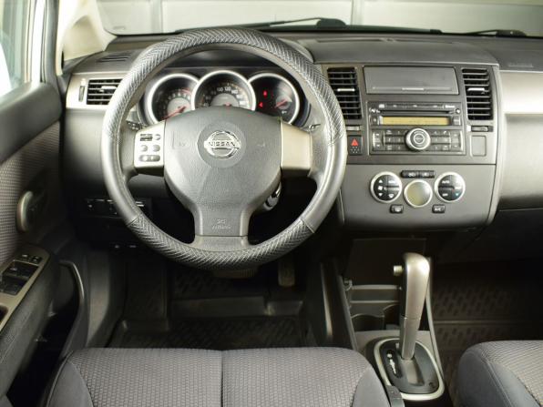Nissan Tiida I с пробегом 2008 года, цена 799 995 рублей, 196721 км, хэтчбек, Автокод Объявления