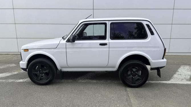 Lada (ВАЗ) Niva Legend с пробегом 2024 года, цена 890 000 рублей, 21600 км, внедорожник, Автокод Объявления