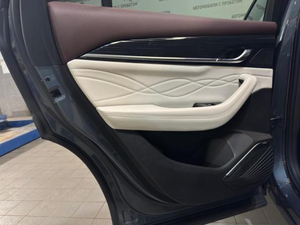 Geely Monjaro I с пробегом 2022 года, цена 3 389 000 рублей, 35100 км, внедорожник, Автокод Объявления
