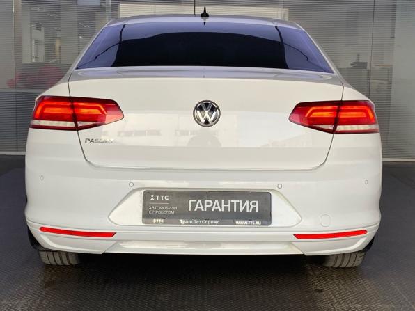 Volkswagen Passat B8 с пробегом 2018 года, цена 2 265 000 рублей, 98700 км, седан, Автокод Объявления