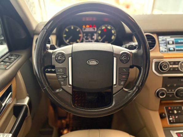 Land Rover Discovery IV Рестайлинг с пробегом 2014 года, цена 2 623 000 рублей, 201767 км, внедорожник, Автокод Объявления