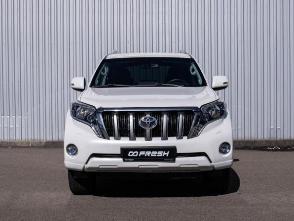 Toyota Land Cruiser Prado 150 Series Рестайлинг 1 с пробегом 2013 года, цена 3 299 000 рублей, 170412 км, внедорожник, Автокод Объявления