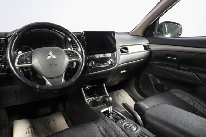 Mitsubishi Outlander II Рестайлинг с пробегом 2014 года, цена 1 899 000 рублей, 200003 км, внедорожник, Автокод Объявления