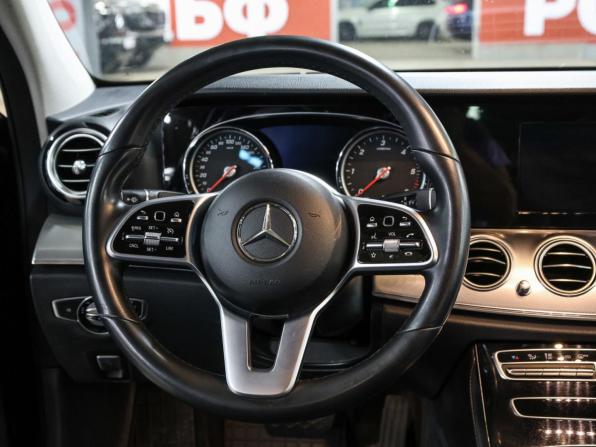 Mercedes-Benz E-Класс V (W213 S213 C238) с пробегом 2019 года, цена 1 998 000 рублей, 235289 км, седан, Автокод Объявления