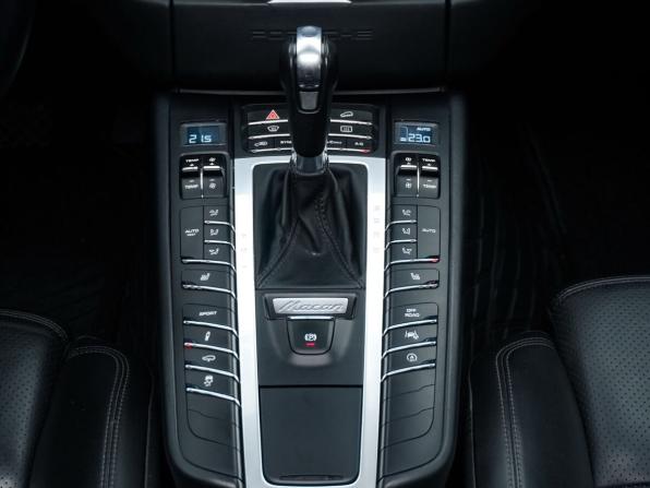 Porsche Macan I с пробегом 2014 года, цена 3 099 000 рублей, 115144 км, внедорожник, Автокод Объявления