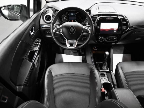 Renault Kaptur I Рестайлинг с пробегом 2021 года, цена 1 795 000 рублей, 59236 км, внедорожник, Автокод Объявления