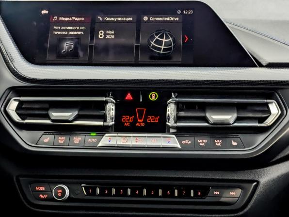 BMW 1 серии III (F40) с пробегом 2019 года, цена 2 490 000 рублей, 131803 км, хэтчбек, Автокод Объявления