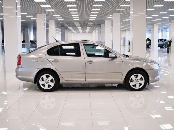Skoda Octavia II (A5) Рестайлинг с пробегом 2012 года, цена 635 000 рублей, 190532 км, лифтбек, Автокод Объявления