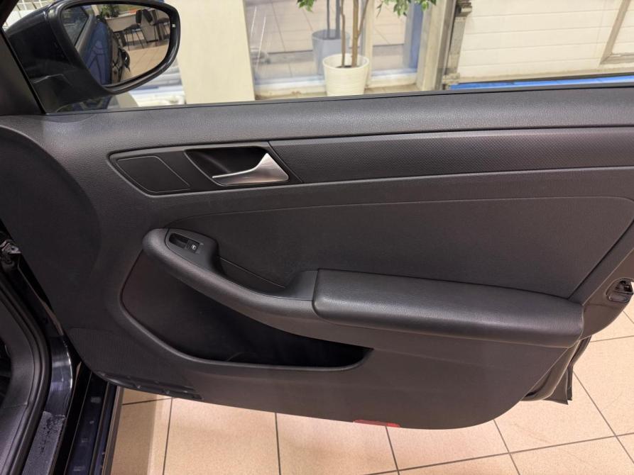 Volkswagen Jetta VI Волгоград  - изображение 16