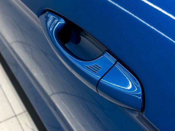 Ford Mustang VI Рестайлинг с пробегом 2019 года, цена 3 200 000 рублей, 120100 км, кабриолет, Автокод Объявления