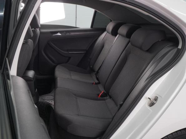 Volkswagen Jetta VI с пробегом 2014 года, цена 1 249 000 рублей, 94220 км, седан, Автокод Объявления