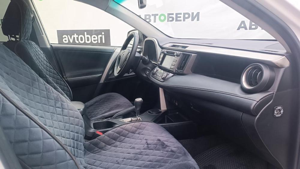 Toyota RAV4 IV (XA40) Октябрьский  - изображение 12