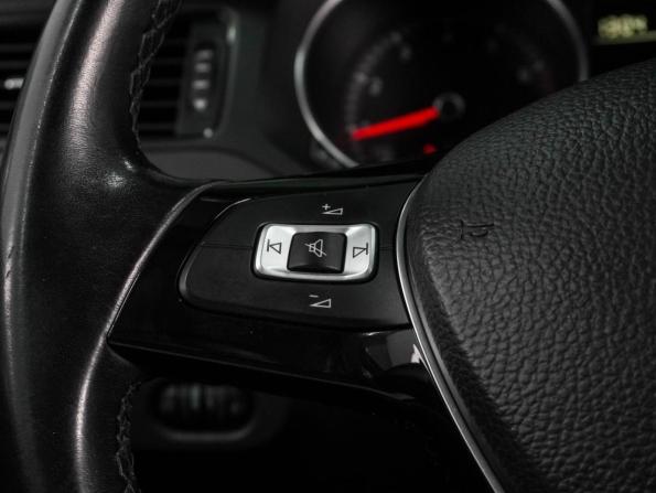 Volkswagen Jetta VI Рестайлинг с пробегом 2014 года, цена 1 299 000 рублей, 120734 км, седан, Автокод Объявления
