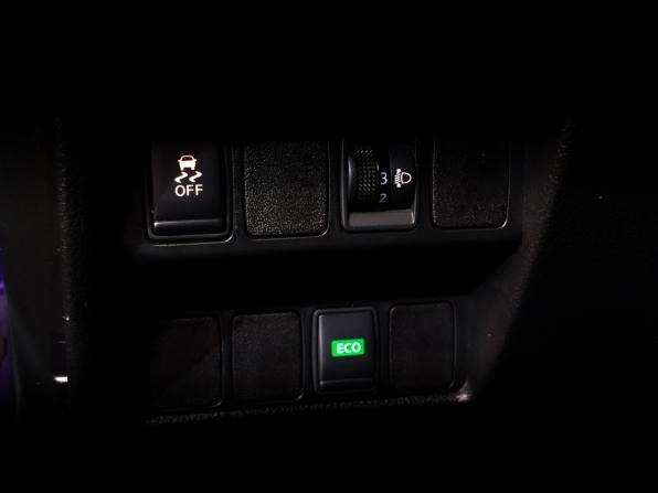 Nissan Qashqai II с пробегом 2016 года, цена 1 345 000 рублей, 123364 км, внедорожник, Автокод Объявления