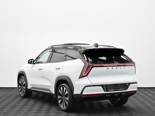 Geely Atlas II с пробегом 2025 года, цена 2 899 000 рублей, 5600 км, внедорожник, Автокод Объявления