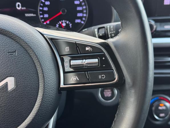 Kia Cerato IV Рестайлинг с пробегом 2021 года, цена 2 399 000 рублей, 55094 км, седан, Автокод Объявления
