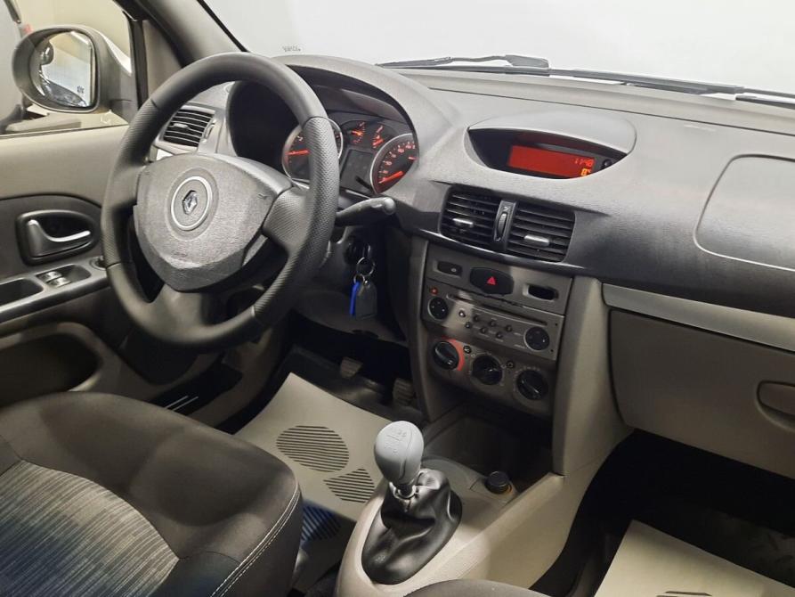 Renault Symbol ll Санкт-Петербург  - изображение 11