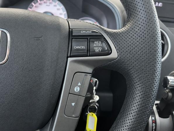 Honda Pilot II Рестайлинг с пробегом 2012 года, цена 1 649 000 рублей, 213755 км, внедорожник, Автокод Объявления