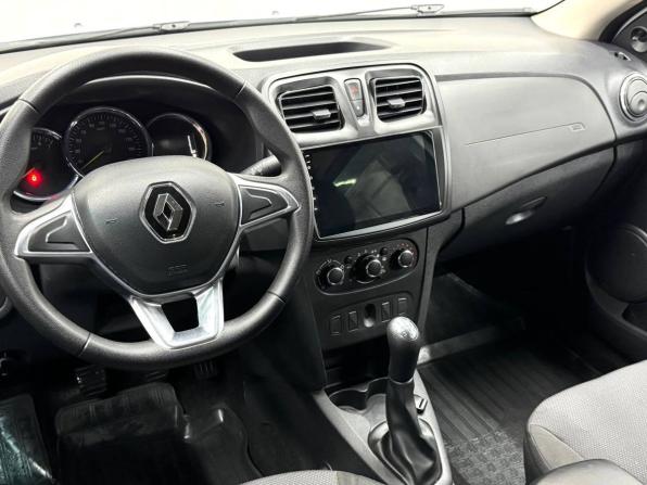 Renault Logan II Рестайлинг с пробегом 2020 года, цена 999 900 рублей, 80565 км, седан, Автокод Объявления