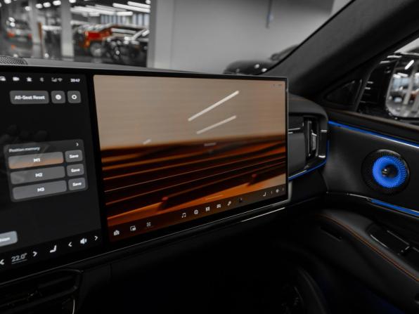 Zeekr 8X с пробегом 2026 года, цена 13 850 000 рублей, 187 км, внедорожник, Автокод Объявления