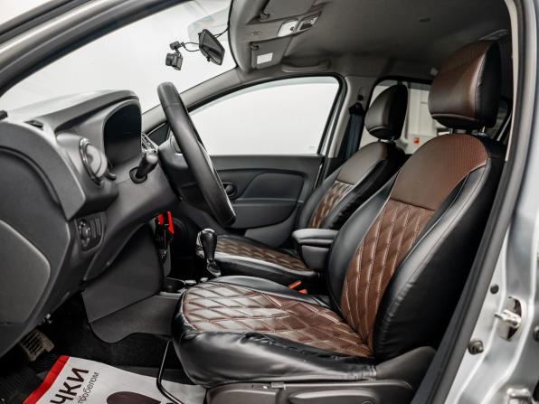 Renault Sandero II Рестайлинг с пробегом 2021 года, цена 1 300 000 рублей, 98751 км, хэтчбек, Автокод Объявления