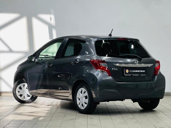 Toyota Vitz III (XP130) Рестайлинг с пробегом 2015 года, цена 799 000 рублей, 137000 км, хэтчбек, Автокод Объявления