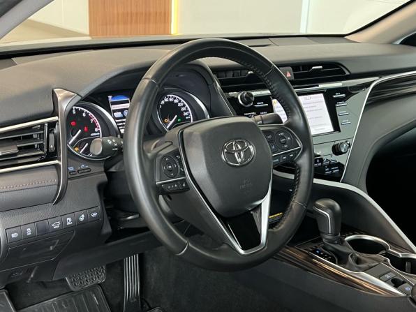 Toyota Camry VIII (XV70) с пробегом 2019 года, цена 2 970 000 рублей, 44300 км, седан, Автокод Объявления