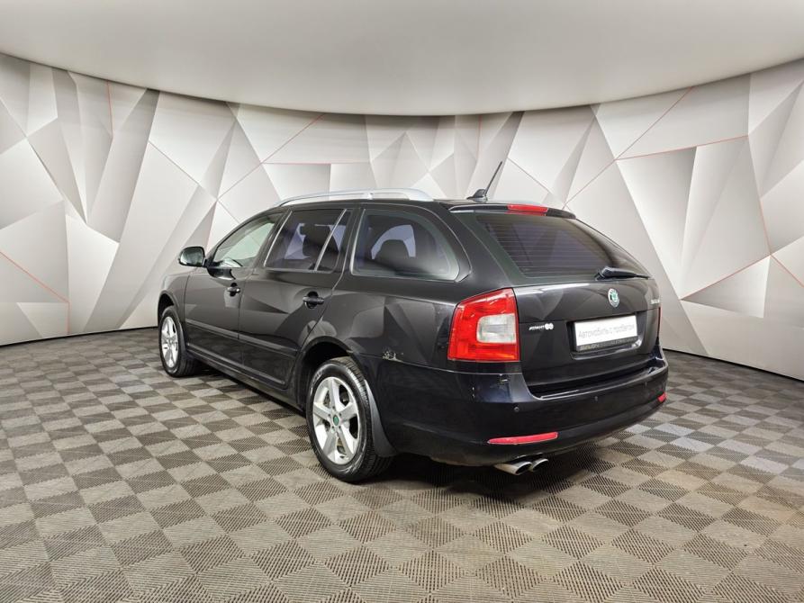 Skoda Octavia II (A5) Рестайлинг Москва  - изображение 4