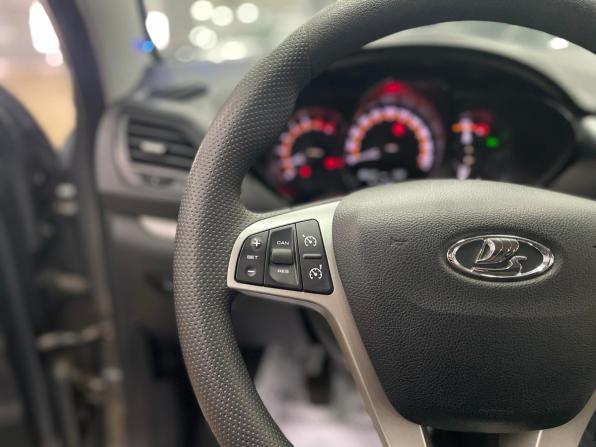 Lada (ВАЗ) Vesta I с пробегом 2020 года, цена 1 105 000 рублей, 68143 км, универсал, Автокод Объявления