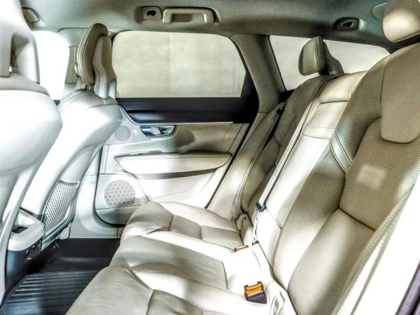 Volvo V90 Cross Country I с пробегом 2017 года, цена 2 580 000 рублей, 181249 км, универсал, Автокод Объявления