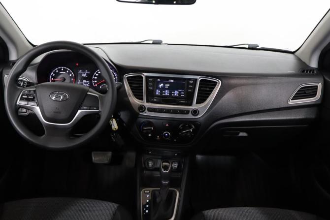 Hyundai Solaris II Рестайлинг с пробегом 2021 года, цена 1 439 000 рублей, 104000 км, седан, Автокод Объявления