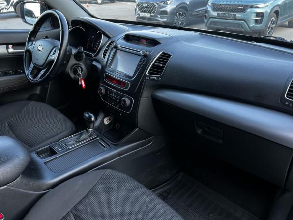 Kia Sorento II Рестайлинг с пробегом 2013 года, цена 1 689 000 рублей, 195100 км, внедорожник, Автокод Объявления