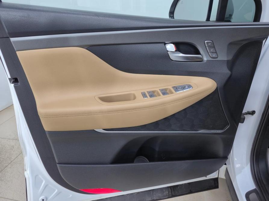 Hyundai Santa Fe IV Рестайлинг Альметьевск  - изображение 9