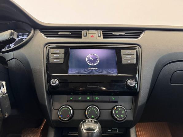 Skoda Octavia III (A7) Рестайлинг с пробегом 2020 года, цена 1 705 000 рублей, 115644 км, лифтбек, Автокод Объявления