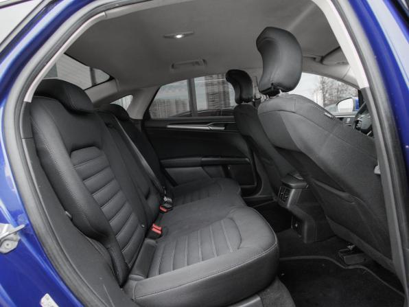 Ford Mondeo V с пробегом 2016 года, цена 1 298 000 рублей, 281683 км, седан, Автокод Объявления