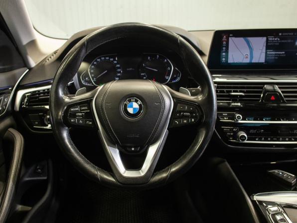 BMW 5 серии VII (G30/G31/G38) Рестайлинг с пробегом 2021 года, цена 4 500 000 рублей, 116692 км, седан, Автокод Объявления