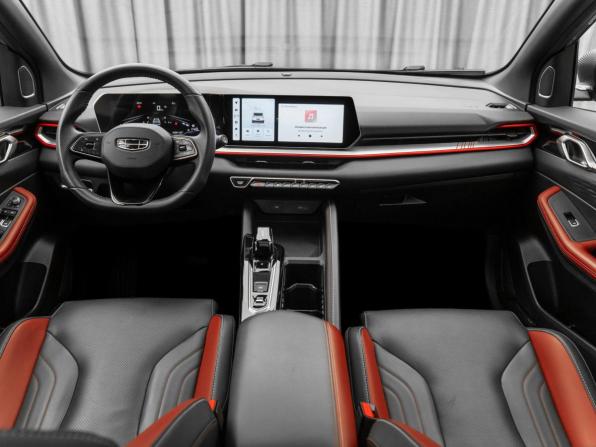 Geely Coolray I Рестайлинг с пробегом 2024 года, цена 2 240 000 рублей, 30899 км, внедорожник, Автокод Объявления