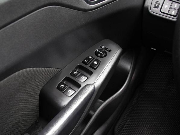 Hyundai Solaris II Рестайлинг с пробегом 2021 года, цена 1 625 000 рублей, 124435 км, седан, Автокод Объявления