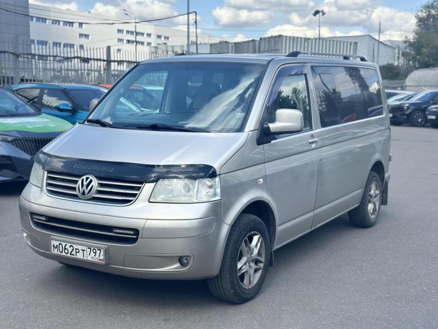 Volkswagen Caravelle T5 Москва  - изображение 1